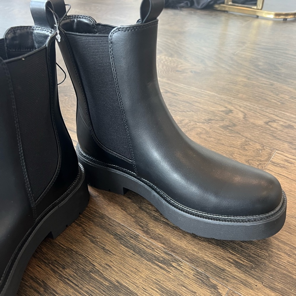 Target Boots - Picture 3 of 5